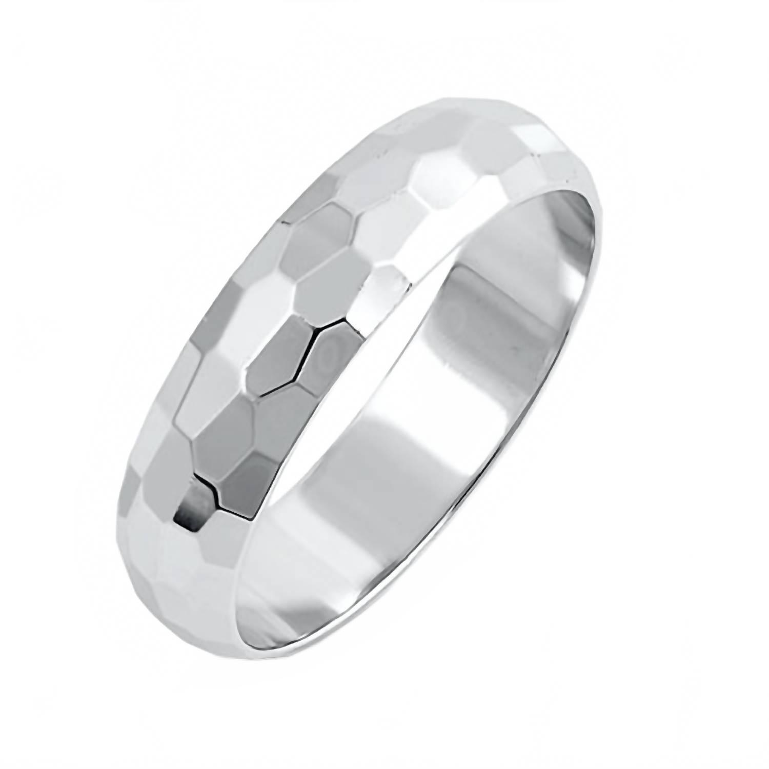 New Starlette Women's Lila Band Ring In Silver